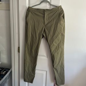 Columbia hiking pants